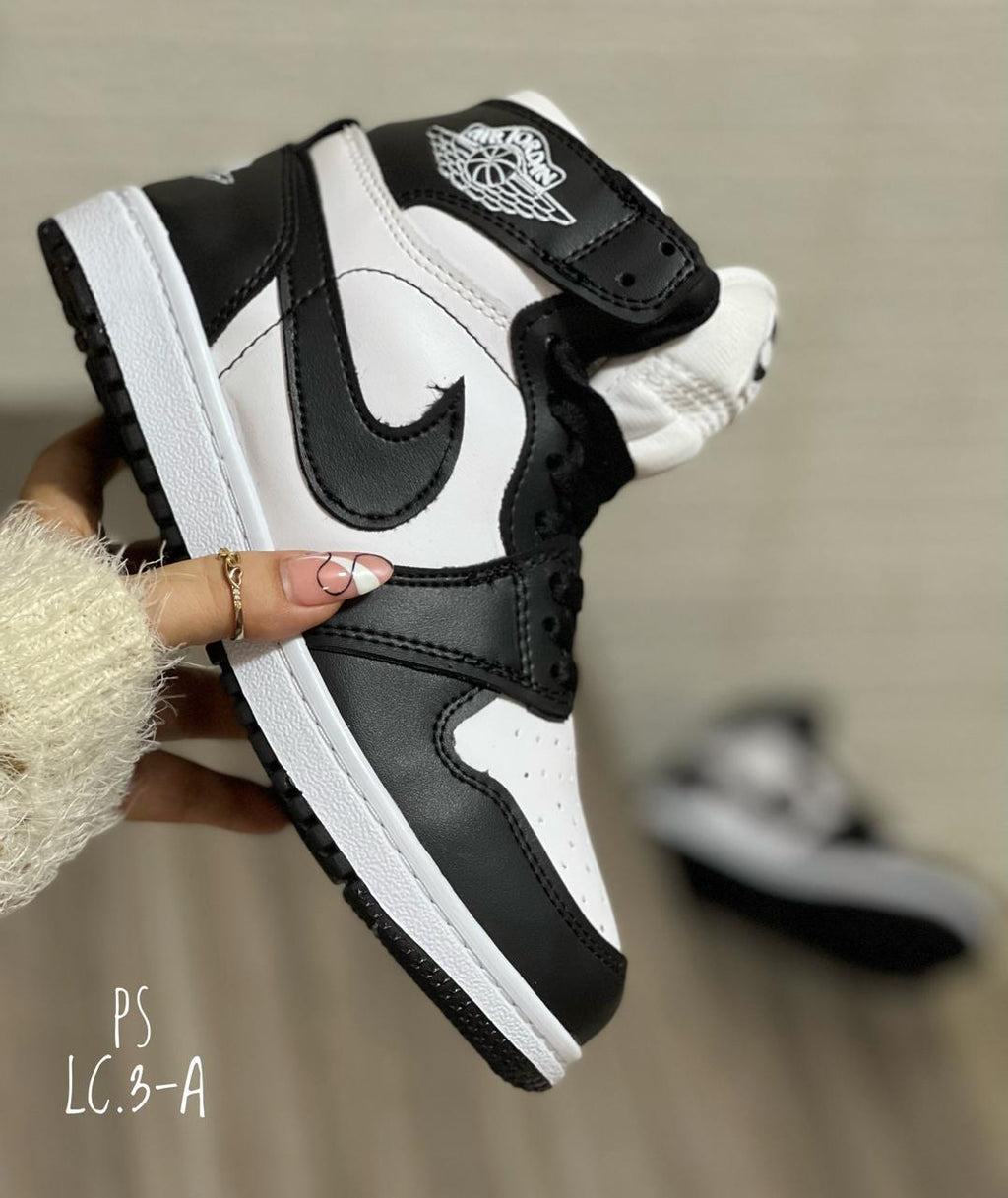 JORDAN RETRO